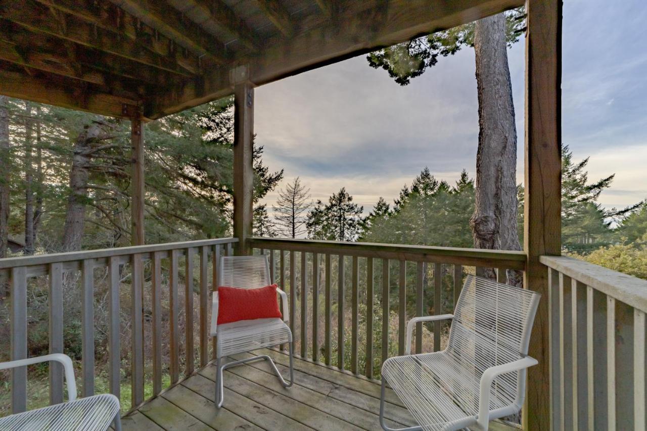 Вілла Happy Hill Retreat Shelter Cove Екстер'єр фото